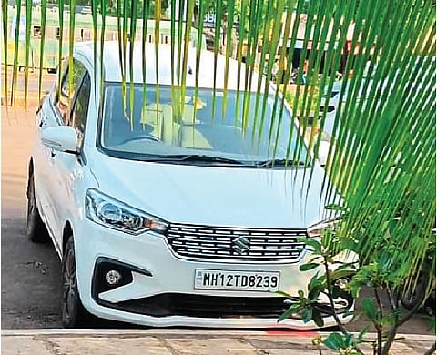 शिक्रापूर : ‘ती’ इर्टिगा कार मेटेंचा पाठलाग करीत नव्हती! कारचा चालक पोलिसांसमोर हजर