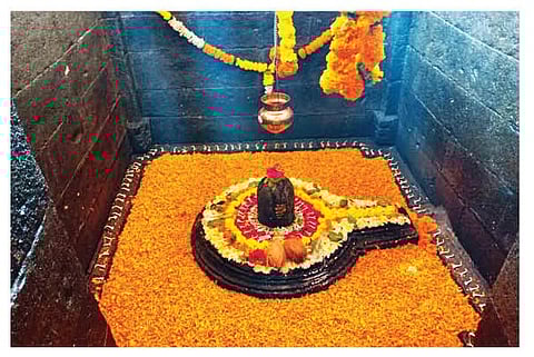 पेडगाव (धर्मवीरगड) : येथे भीमानदीकाठी 400 वर्षानंतर महादेवाची केलेली प्राणप्रतिष्ठा. (छायाः दत्ता पाचपुते)