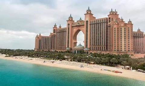 Team India in Dubai : टीम इंडियाचा दुबईतील ‘या’ हॉटेलमध्ये मुक्काम, दिवसाचे भाडे ऐकून व्हाल आवाक!