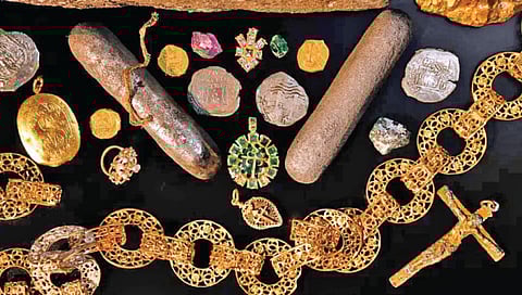 बुडालेल्या जहाजातील सोने, रत्नांचा खजिना