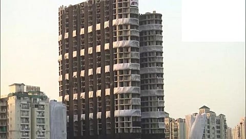 #SupertechTwinTower : नोएडातील ट्विन टॉवर्स पाडण्याची तयारी पूर्ण