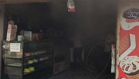 सातारा: तामजाईनगरमध्ये बेकरीला आग