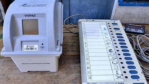 ईव्हीएमविषयी देशभरातून आठ उमेदवारांची तक्रार दाखल