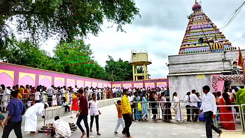हजारो भाविकांकडून रामलिंग महाराजांचे दर्शन