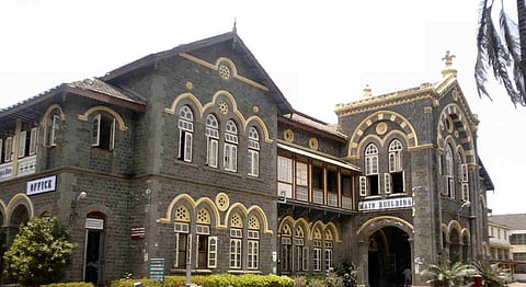 पुणे : ‘फर्ग्युसन’मध्ये रस्ते सुरक्षा कक्ष; राज्यातील पहिलेच महाविद्यालय