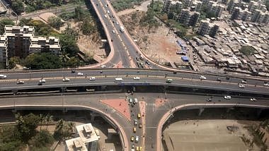 हडपसर ते उरुळी कांचनपर्यंत दुमजली उड्डाणपुलाची मागणी