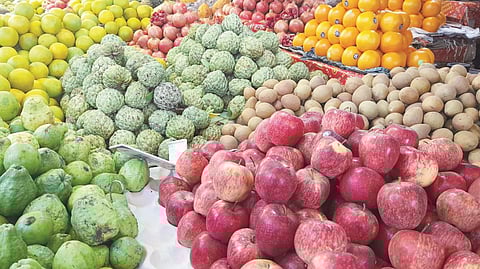 Navratri fruit demand in Pimpri