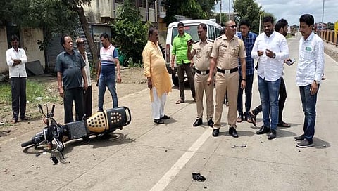 बीड: मोटारसायकल-मोपेडच्या धडकेत एक जण गंभीर जखमी