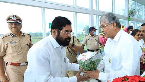 मुख्यमंत्री एकनाथ शिंदे यांचे कोल्हापूर विमानतळावर स्वागत