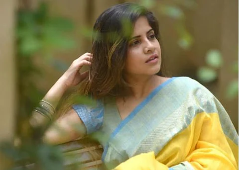 amruta deshmukh