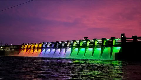 पैठण : नाथसागर धरणाचे १८ दरवाजे पुन्हा दोन फुटांनी उचलणार