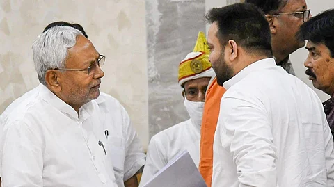 Bihar Political Crisis : बिहारमध्ये JDU-BJP युती तुटली; नितीशकुमार म्हणाले, ‘भाजपने अपमानित केले’