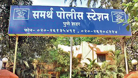 दिल्लीतून पळून आलेल्या शाळकरी मुली पुण्यात सापडल्या, नोकरीसाठी सोडले होते घर