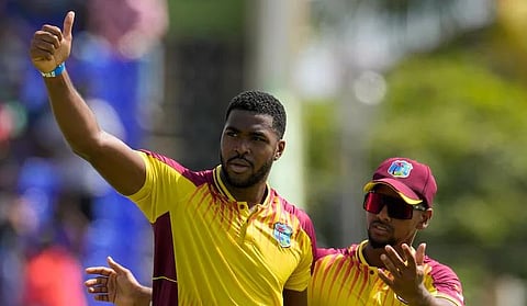 Obed McCoy : भारताविरुद्ध ‘असा’ षटकार मारणारा ओबेड मॅकॉय पहिला क्रिकेटर!