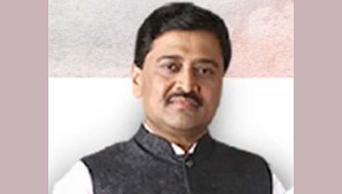 शरद पवारांनी भूमिका स्पष्ट करून संभ्रम दूर करावा : अशोक चव्हाण