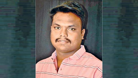 सातारा : शॉक लागून पोलवरून पडल्याने रहिमतपूर येथील कामगार ठार