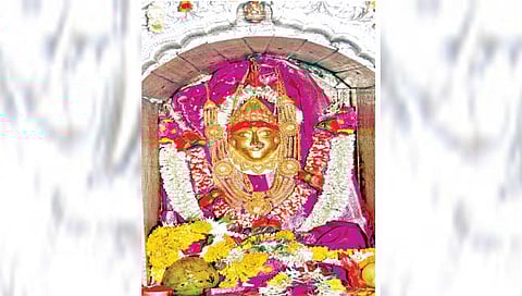 नवरात्रोत्सव विशेष : भाविकांचे श्रद्धास्थान मांढरदेवची काळूबाईदेवी