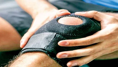 गुडघ्यांवर ताण येऊ नये यासाठी ‘ही’ घ्या काळजी