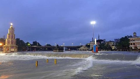 Nashik Rain : नाशिकमध्ये गोदावरीची पूरस्थिती कायम, जनजीवन विस्कळीत