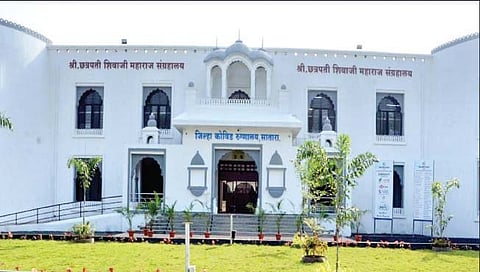 सातारा : संग्रहालयाच्या जागेत चार्जिंग स्टेशनचा घाट