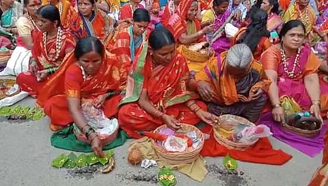 सोलापूर : दोन वर्षानंतर नवरात्रीत जग-जोगत्यांची डंका पूजा उत्साहात साजरी (Video)