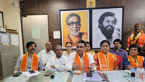 डोंबिवलीत रस्त्यांच्या प्रश्नावरून ठाकरे गटाचा शिंदे गटाला पाठिंबा!