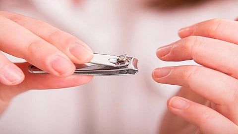 नाशिक : खेळता खेळता लहान मुलाने गिळलं नेलकटर