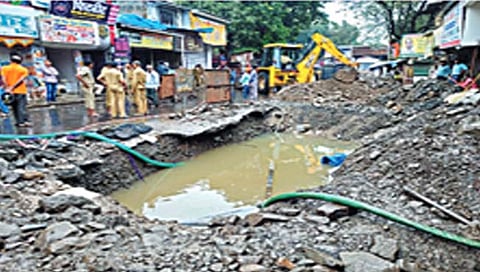 मुंबई : पूर्व उपनगरांत पाण्याचा ठणठणाट; जलवाहिनी फुटल्याने तीन दिवस पाणीबाणी