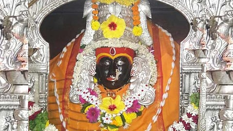 सोलापूर : श्रीक्षेत्र मार्डीच्या यमाईदेवी नवरात्रोत्सवाला सोमवारपासून प्रारंभ