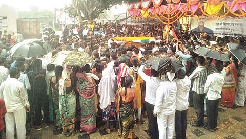 जवान गणेश जगताप यांच्यावर
लष्करी इतमामात अंत्यसंस्कार