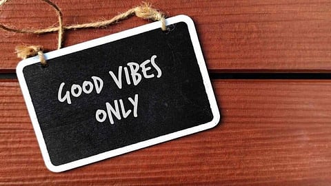 Negative Influences : ‘नकारात्मक’ संगत टाळण्यासाठी ‘या’ टिप्स तुम्हाला करतील मदत