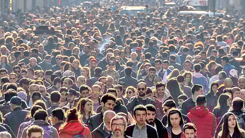 पृथ्वी किती लोकसंख्या सामावून घेऊ शकते?