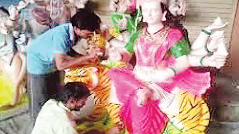 कोल्हापूर : आदिमायेच्या उत्सवासाठी अवघा जिल्हा सज्ज