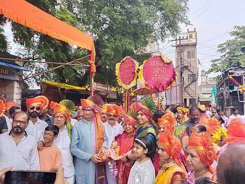संगमनेरला मानाच्या गणपतीचे पूजन करून विसर्जन मिरवणुकीला सुरुवात
