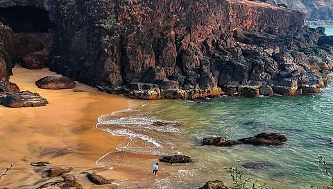 devghali beach kasheli