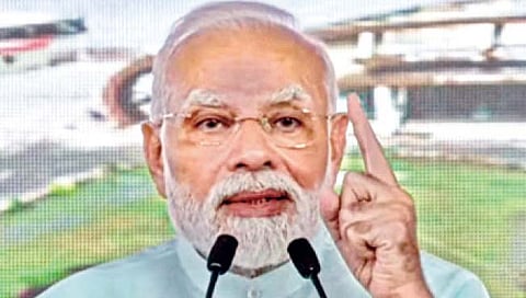 वंदे एक्स्प्रेसला पंतप्रधान नरेंद्र मोदी आज दाखवणार हिरवा झेंडा