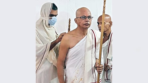 ‘रिलायन्स’चे उपाध्यक्ष ते विरक्त जैन साधू….