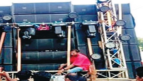 कोल्हापूर : डीजेचा जोर अन् जीवाला घोर