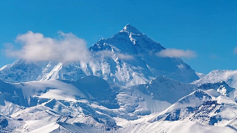 कसा बनला होता हिमालय?