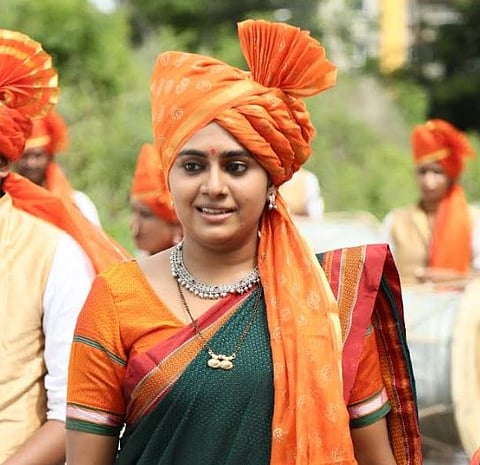 गायिका उर्मिला धनगर म्हणतेय, ‘तू जा गं पुढं मर्दानी’