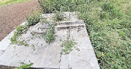 लोणी-धामणी : श्री म्हाळसाकांत खंडोबाच्या सोमवतीच्या ओट्याचा जीर्णोद्धार