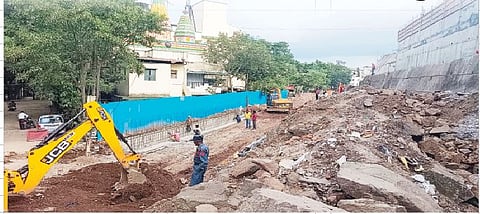 पुणे : सेवा रस्त्यांचे काम आठवड्यात होणार पूर्ण
