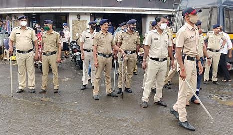 पुणे : दीड दिवसाच्या बाप्पाच्या विसर्जनासाठी यंत्रणा सज्ज