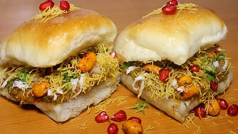 Kachhi Dabeli origin : कच्ची दाबेलीतील ‘कच्ची’चा नेमका अर्थ काय?