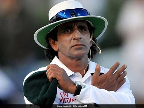 Asad Rauf | पाकिस्तानी पंच असद रौफ यांचे निधन, IPL स्पॉट-फिक्सिंग ते मॉडेलच्या आरोपामुळे राहिले होते चर्चेत