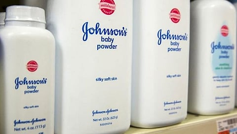 Johnson’s & Johnson’s baby powder : जॉन्सन बेबी पावडरचा परवाना कायमचा रद्द