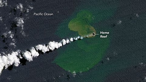 NASA Discovers New Island : नासाने शोधले अनोखे बेट; फक्त सात दिवसात ६ पटीने वाढला आकार
