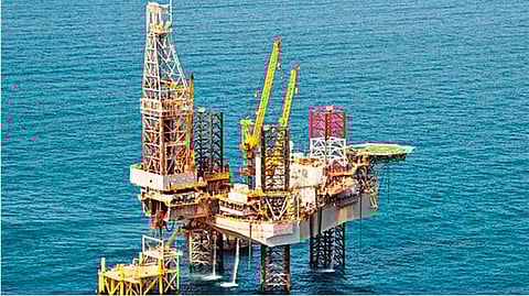 नैसर्गिक वायू महागण्याची शक्यता; CNGच्या किमती वाढणार? १ ऑक्टोबरपासून नवे दर – Natural Gas price may be hiked