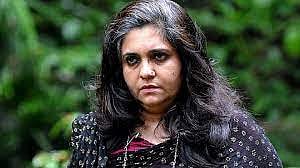 Teesta Setalwad : तिस्ता सेटलवाड यांना सर्वोच्च न्यायालयाकडून तूर्त दिलासा