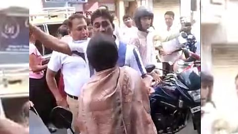 मुंबई : मनसे पदाधिकाऱ्याची महिलेला मारहाण; व्हिडिओ व्हायरल